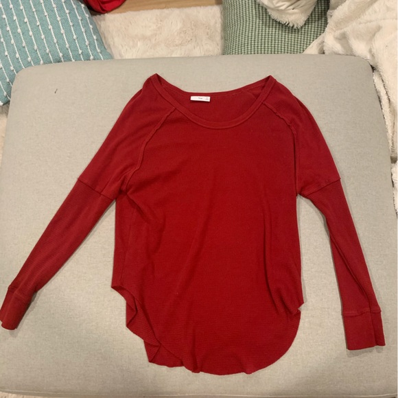 Artizia/TNA scoop neck waffle long sleeve shirt red - Picture 1 of 3
